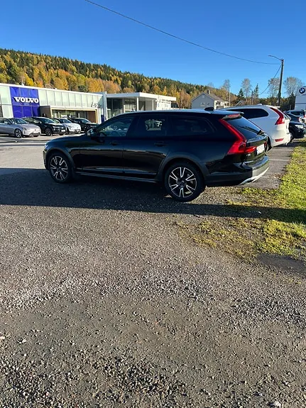 Volvo V90 Cross Country 2019 photo 2