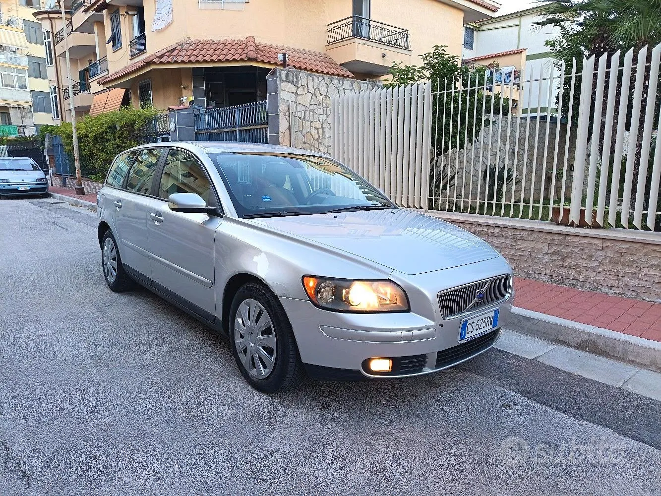 Volvo V50