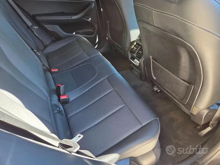 BMW X4 2025 photo 5