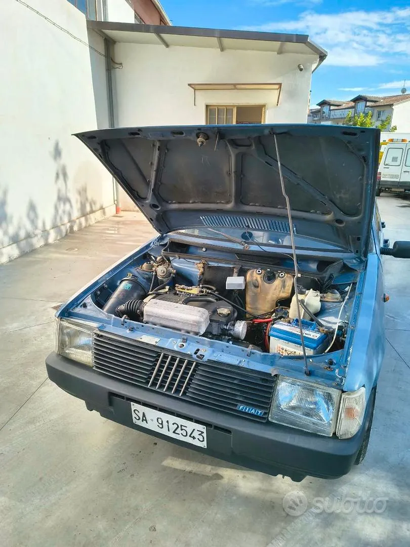 Fiat Uno 1989 photo 2