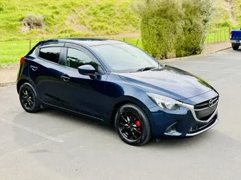 Mazda Demio 2015 photo 5