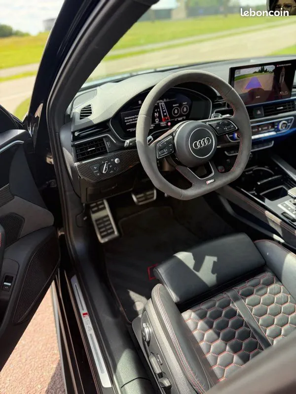Audi Rs4 2020 photo 3