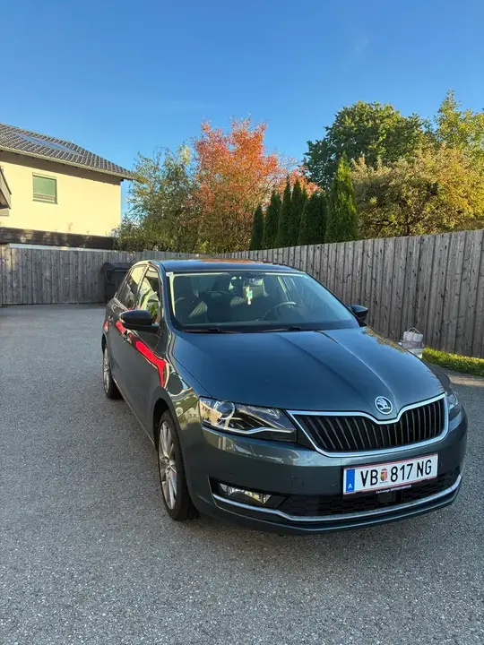 Skoda Rapid 2018 photo 2