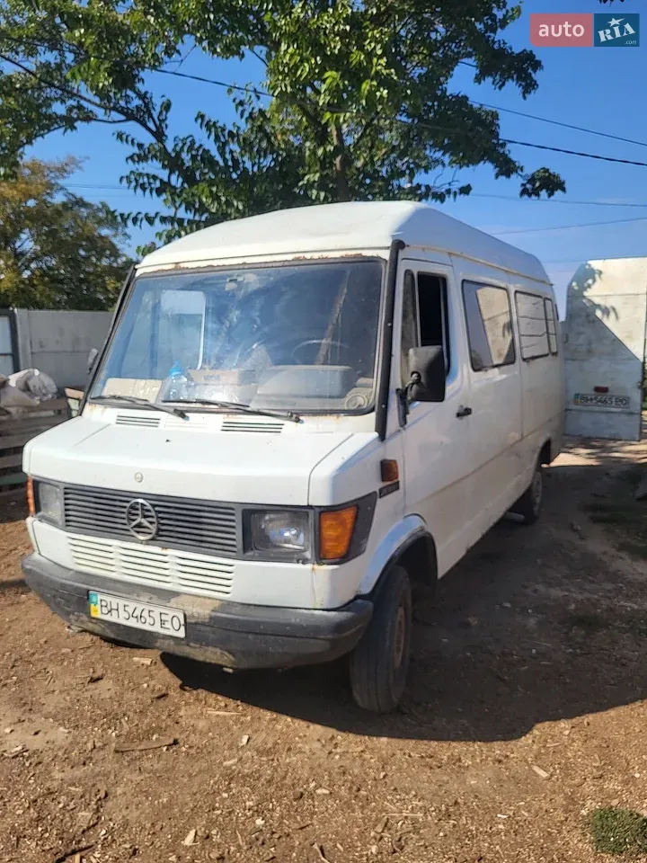 Mercedes-Benz Sprinter 1995 photo 3