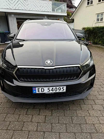 Skoda Enyaq 2022 photo 5