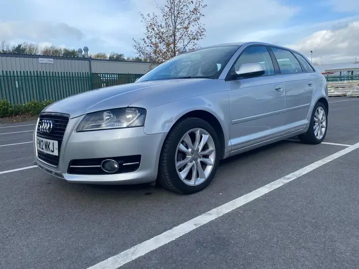 Audi A3 2012 photo 4