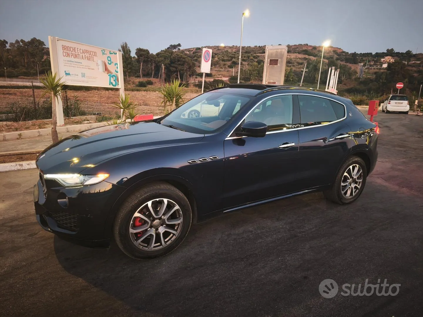 Maserati Levante 2016 photo 5