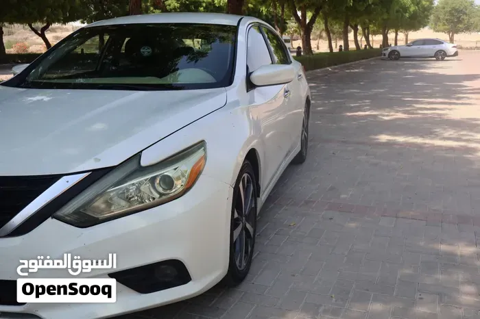 Nissan Altima 2017 photo 4