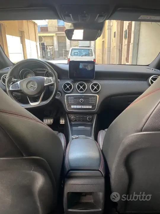 Mercedes-Benz A 200D 2017 photo 5