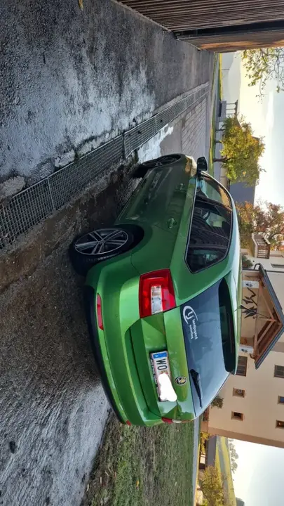 Skoda Rapid 2013 photo 3