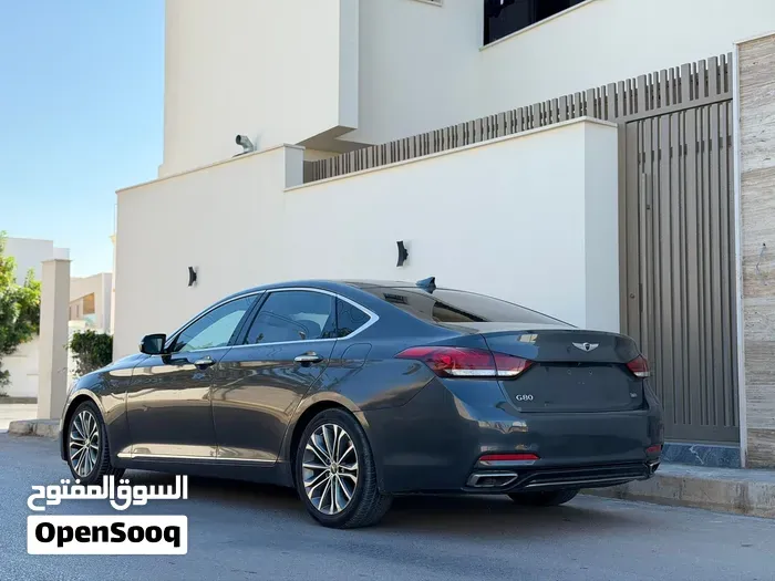 Genesis G80 2018 photo 4