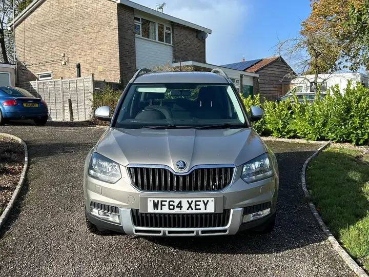 Skoda Yeti 2014 photo 2