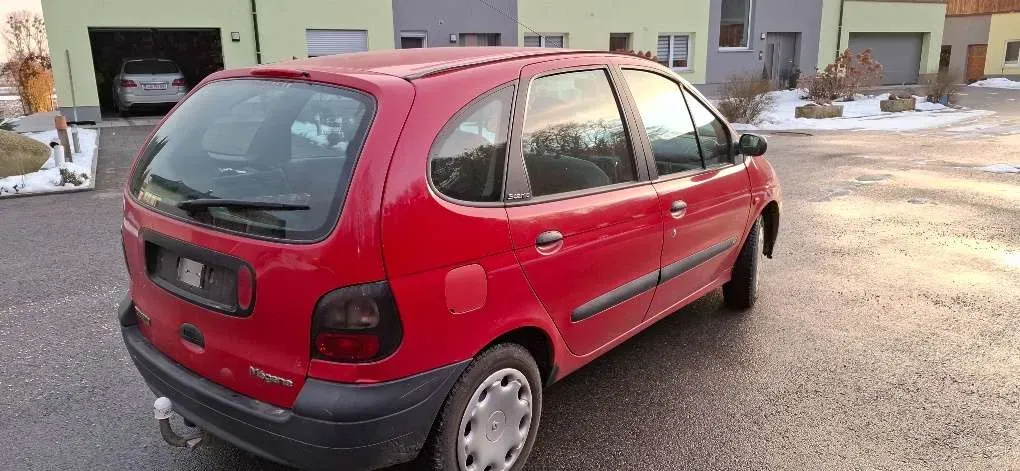 Renault Megane 1999 photo 3