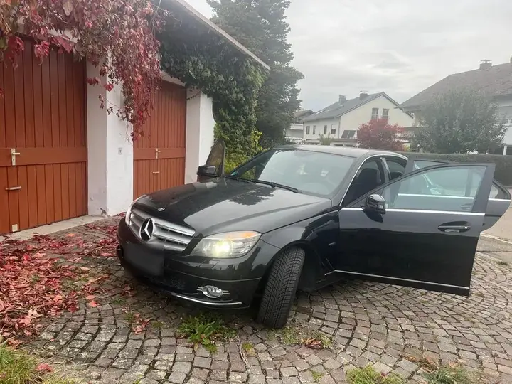 Mercedes-Benz C350