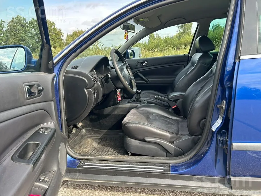 Volkswagen Passat 2003 photo 3