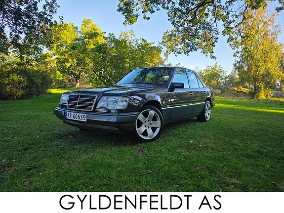 Mercedes-Benz E220