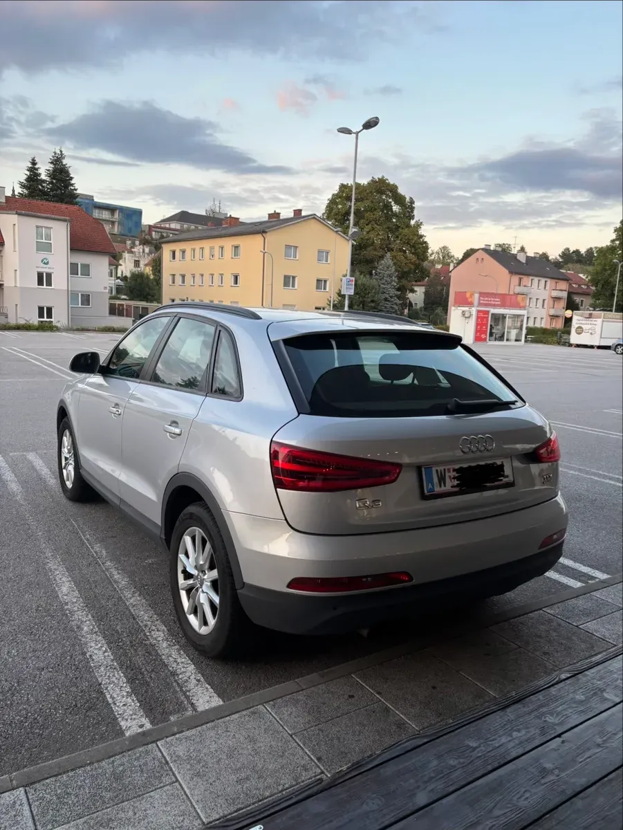 Audi Q3 2013 photo 3