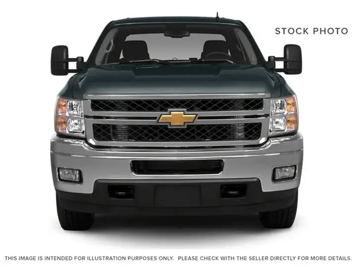 Chevrolet Silverado 2500 2014 photo 2
