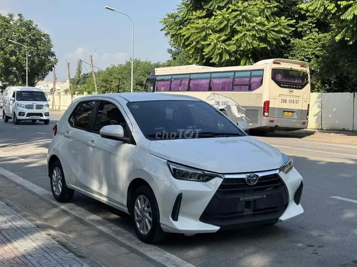Toyota Wigo 2023 photo 2