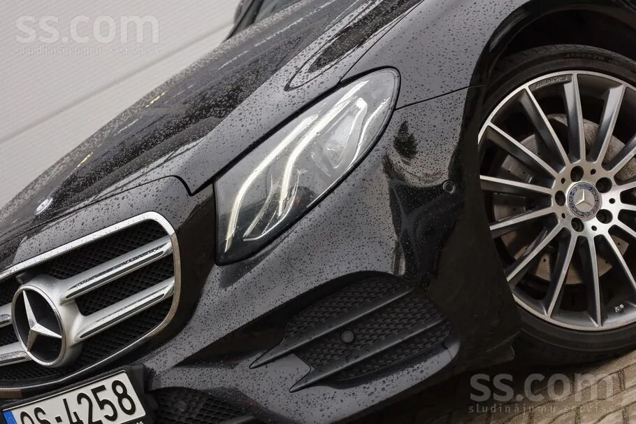 Mercedes-Benz E220D 2016 photo 2
