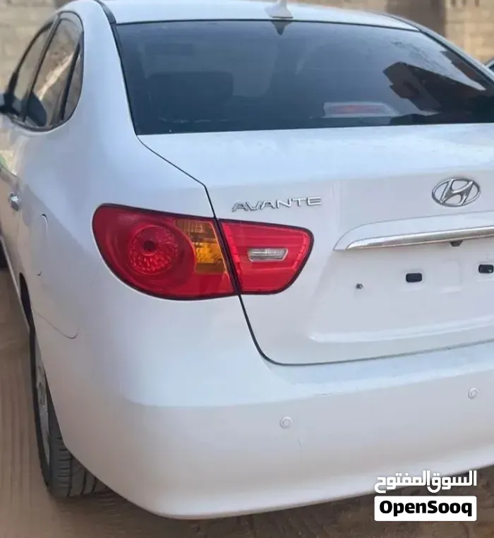 Hyundai Avante 2008 photo 4