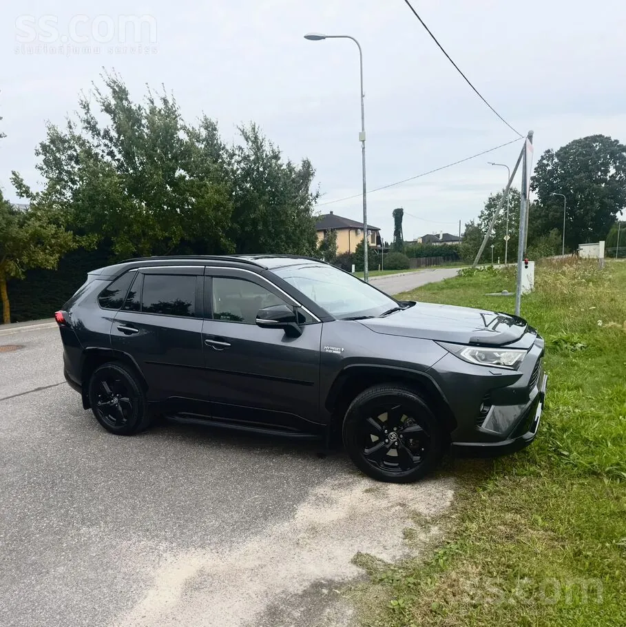 Toyota Rav4 2021 photo 4