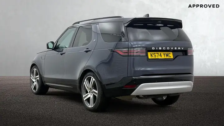 Land Rover Discovery 2024 photo 2