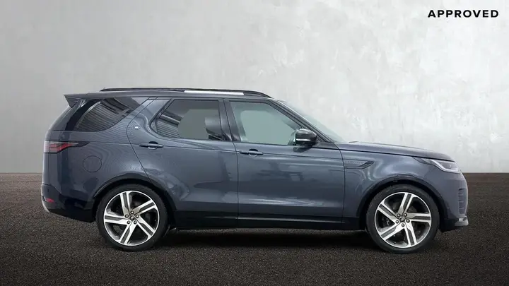 Land Rover Discovery 2024 photo 5