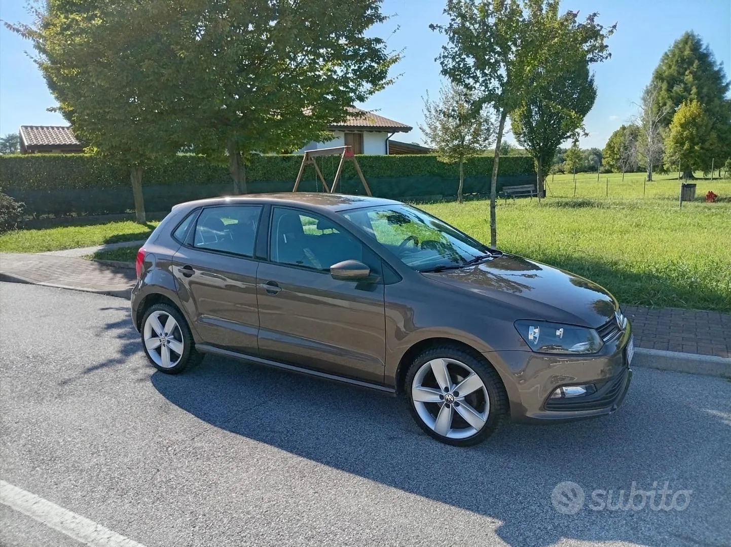 Volkswagen Polo 2016 photo 2