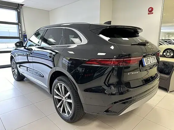 Jaguar F-Pace 2021 photo 3
