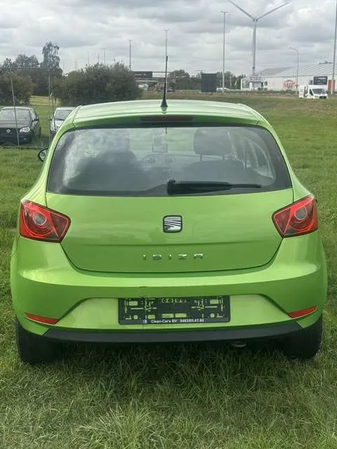 Seat Ibiza 2012 photo 4