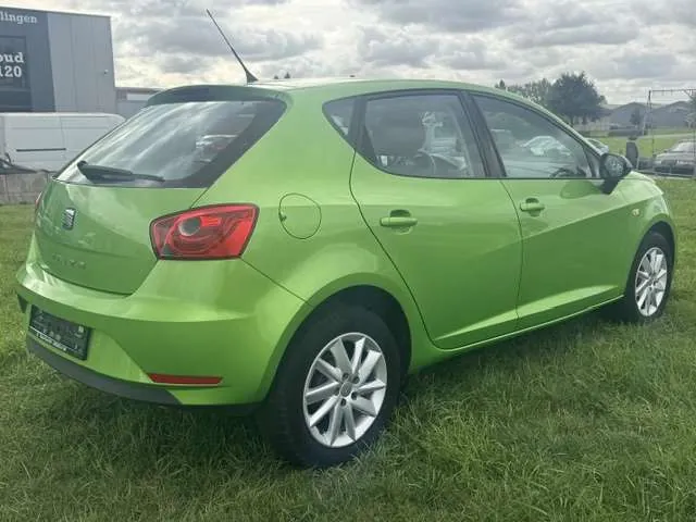 Seat Ibiza 2012 photo 5