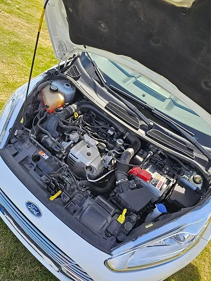 Ford Fiesta 2014 photo 5