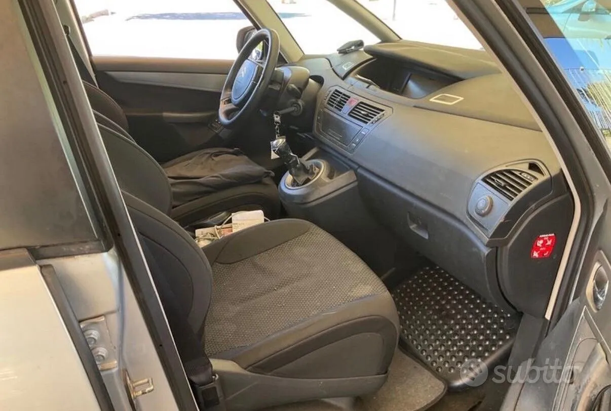 Citroen C4 Picasso 2007 photo 3