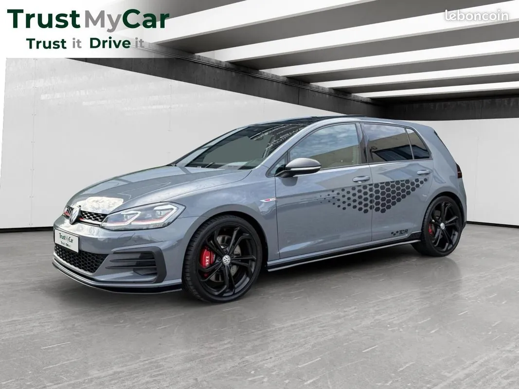 Volkswagen Golf 2019 photo 2