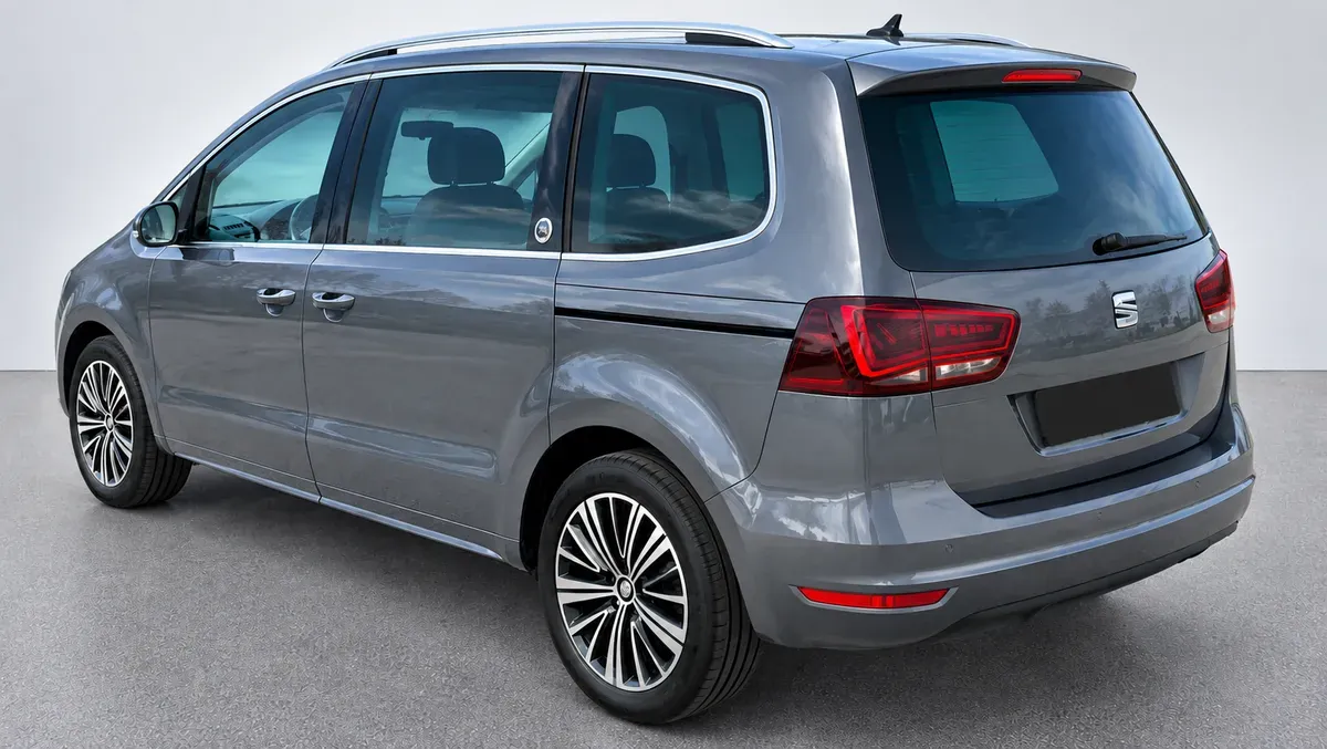 Seat Alhambra 2017 photo 3