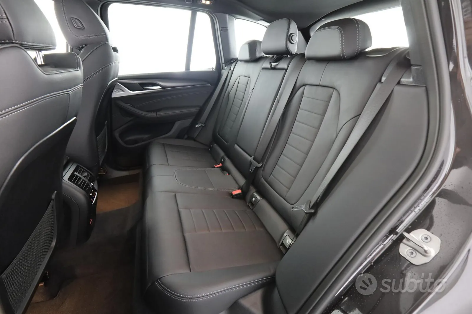 BMW X3 2024 photo 3