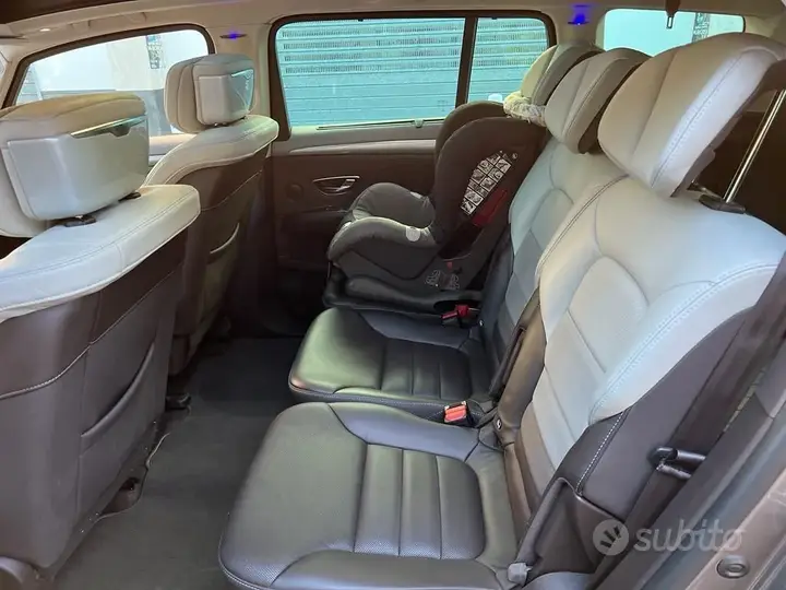 Renault Espace 2016 photo 5