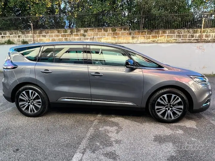Renault Espace 2016 photo 4
