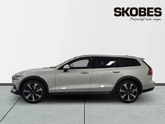 Volvo V60 Cross Country 2022 photo 4