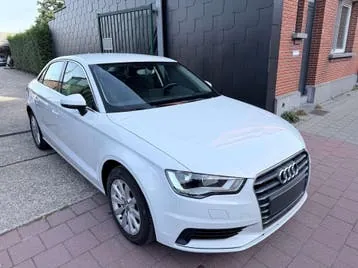 Audi A3 2015 photo 2