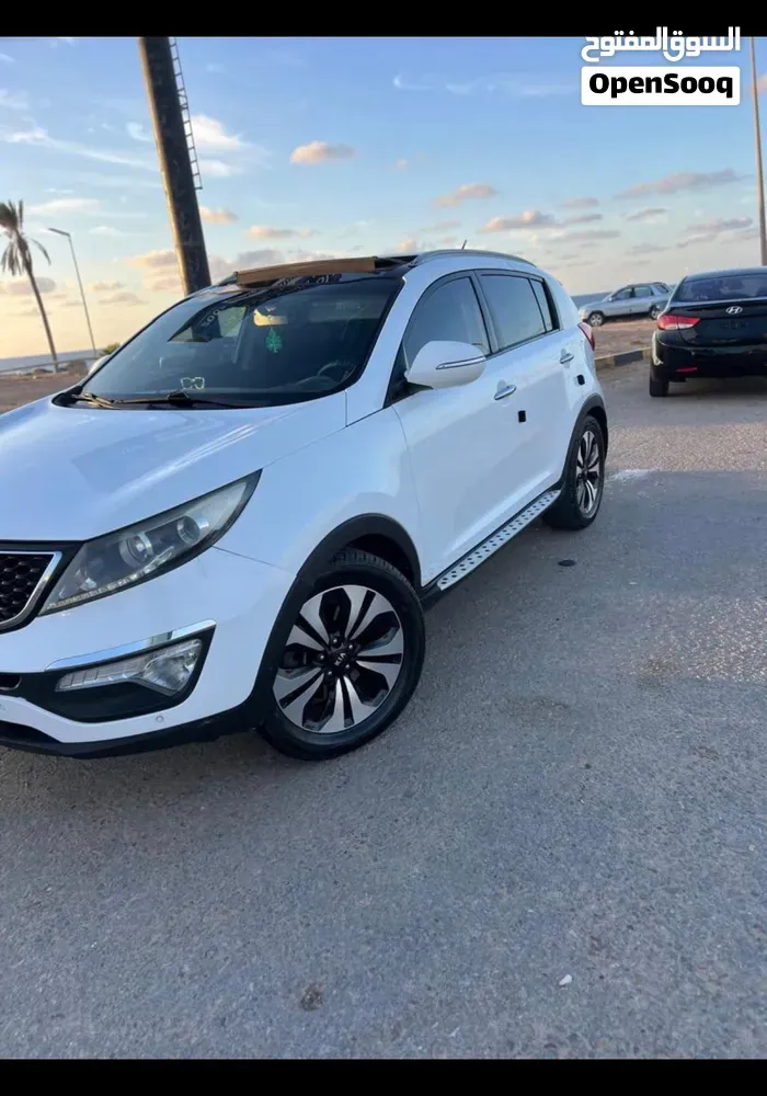 Kia Sportage 2013 photo 2
