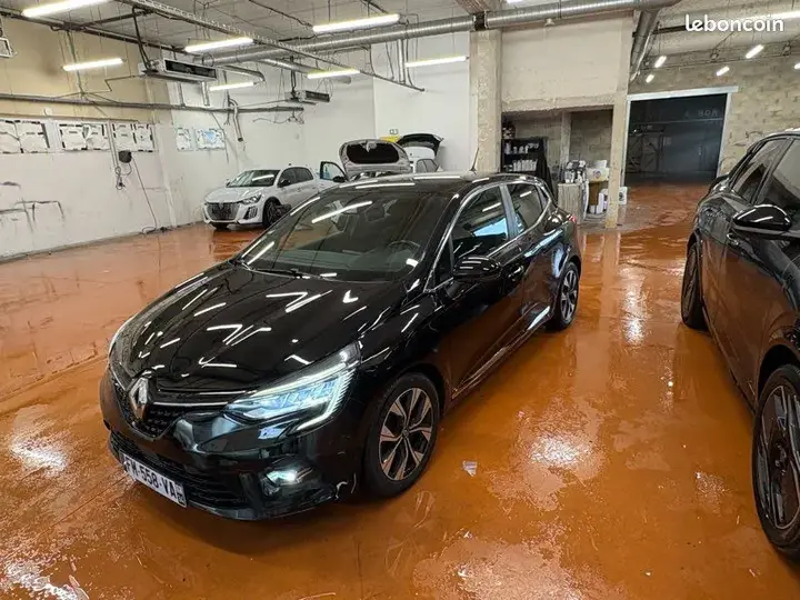 Renault Clio 2019 photo 3