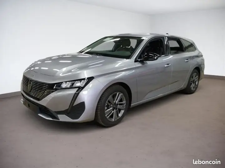 Peugeot 308 2024 photo 2