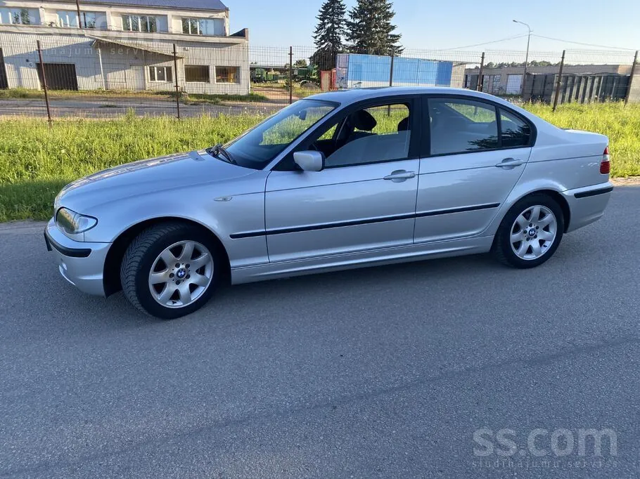 BMW 320