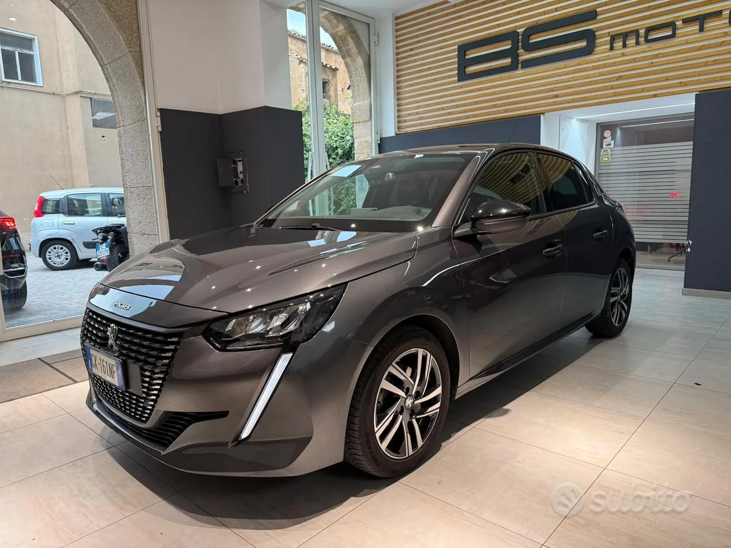 Peugeot 208 2022 photo 2