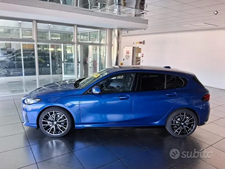 BMW 120D 2024 photo 3