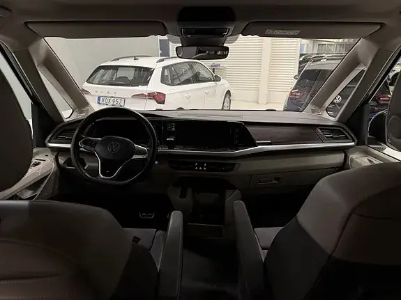 Volkswagen Multivan 2023 photo 5