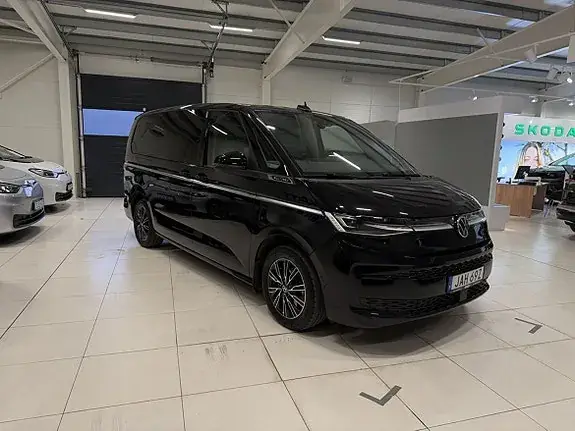 Volkswagen Multivan 2023 photo 2