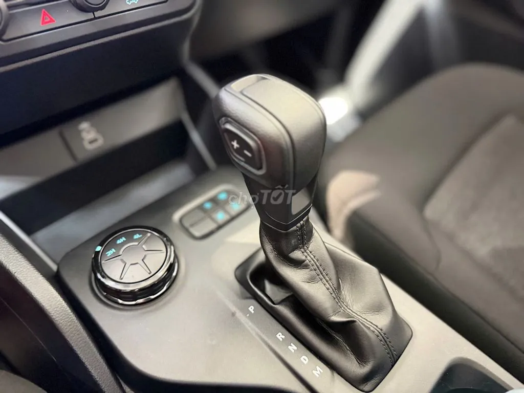Ford Ranger 2025 photo 2